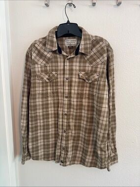 Cody James Women's Olive Plaid Button-Down Shirt